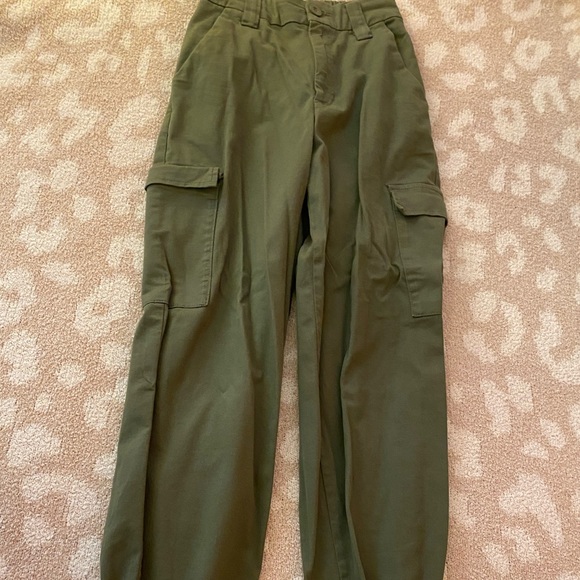 UO BDG Cargo Pants - Picture 4 of 9